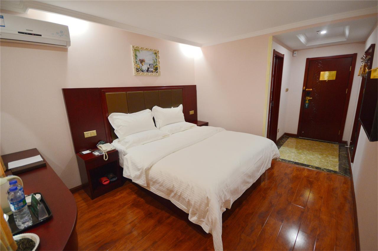 Greentree Inn Jiangsu Wuxi Jiangyin City Qingyang Town Fuqian Road Express Hotel Bagian luar foto